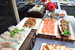 A GARDEN WEDDING RECEPTION